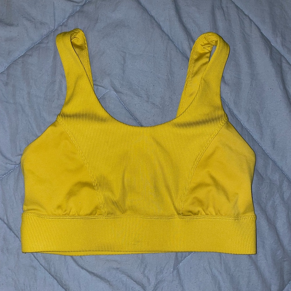 yellow small sports bra never worn